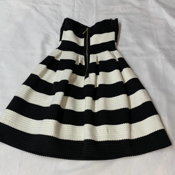 B. DARLIN STRAPLESS MINI DRESS - Picture 2 of 3